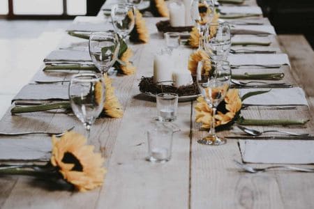 Simplify Thanksgiving with a Simple, Natural Tablescape