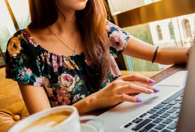 Implement An Effective SEO Strategy On Your Blog